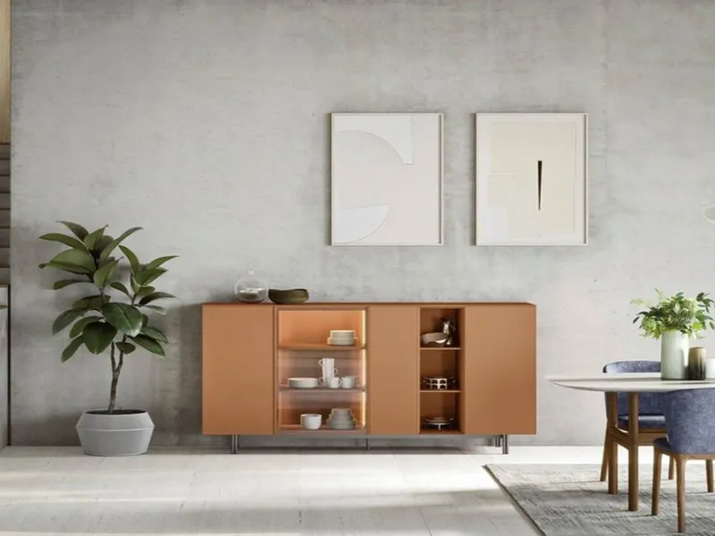Madia alta modello Box 18, finitura laccata opaca di Novamobili