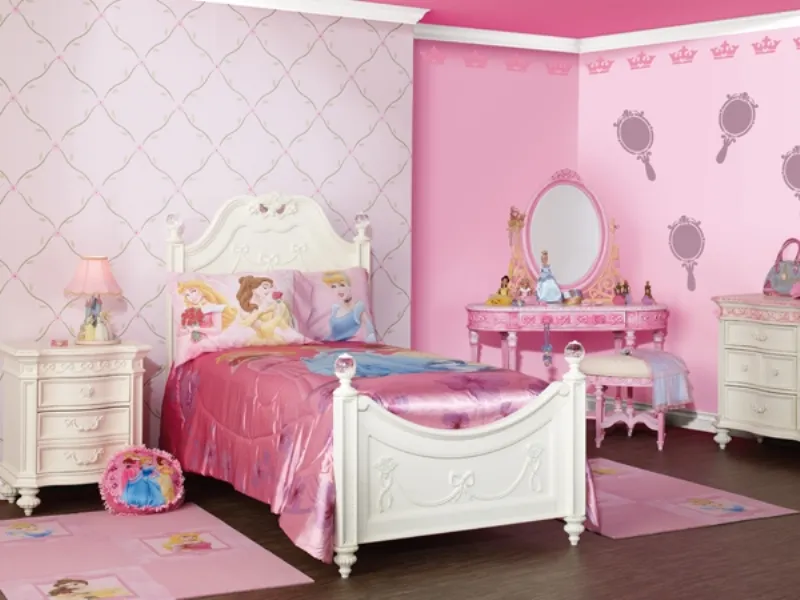 cameretta da bambina stile Disney Princess