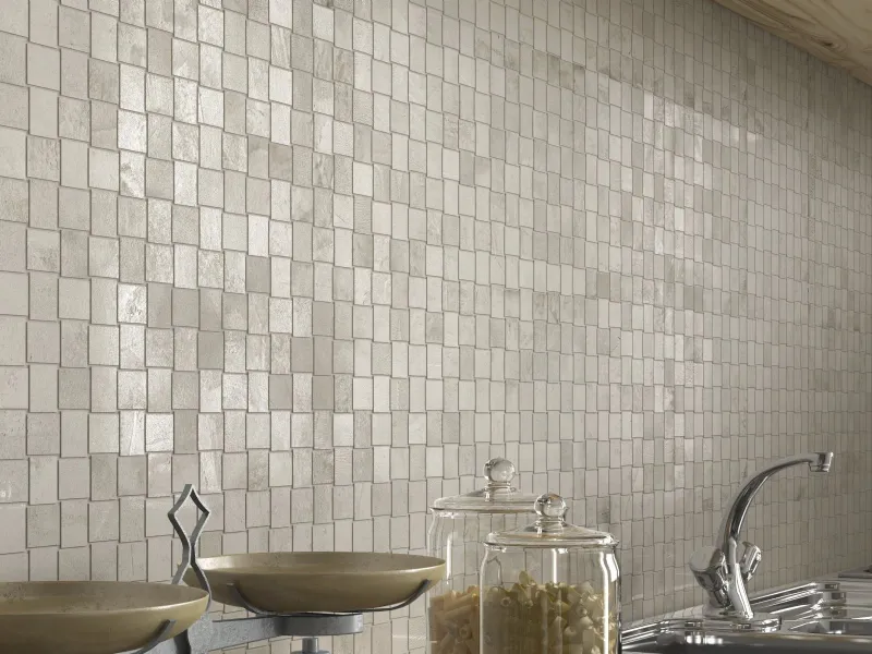Parete con mosaico in cucina