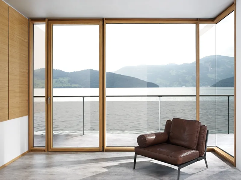 portafinestra in legno