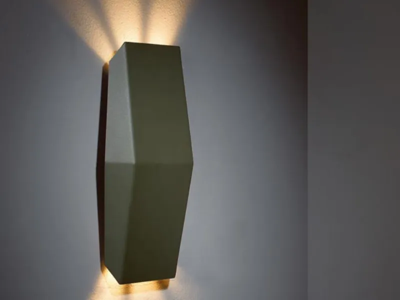 lampada da parete modular