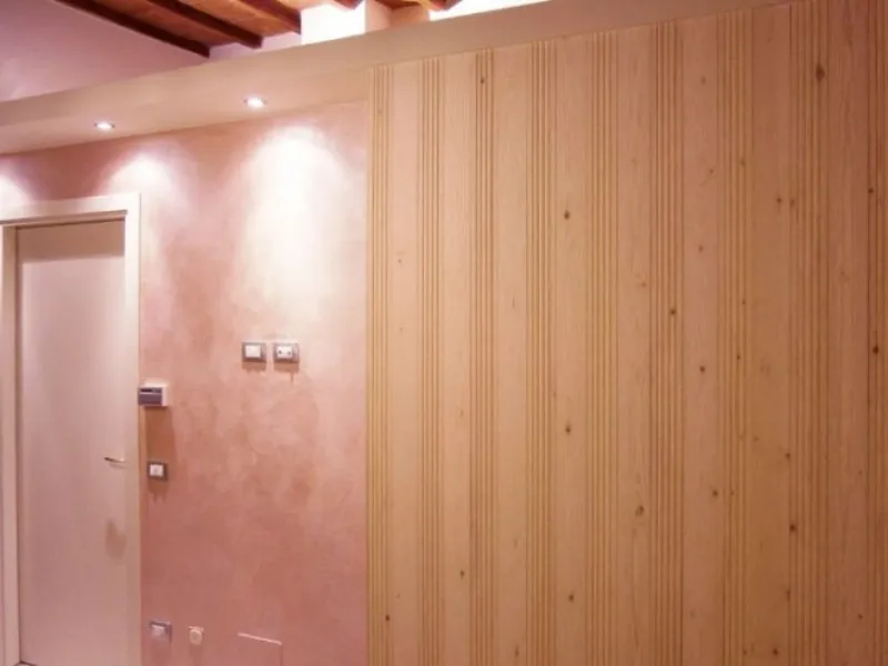 Rivestimento pareti in legno per interni