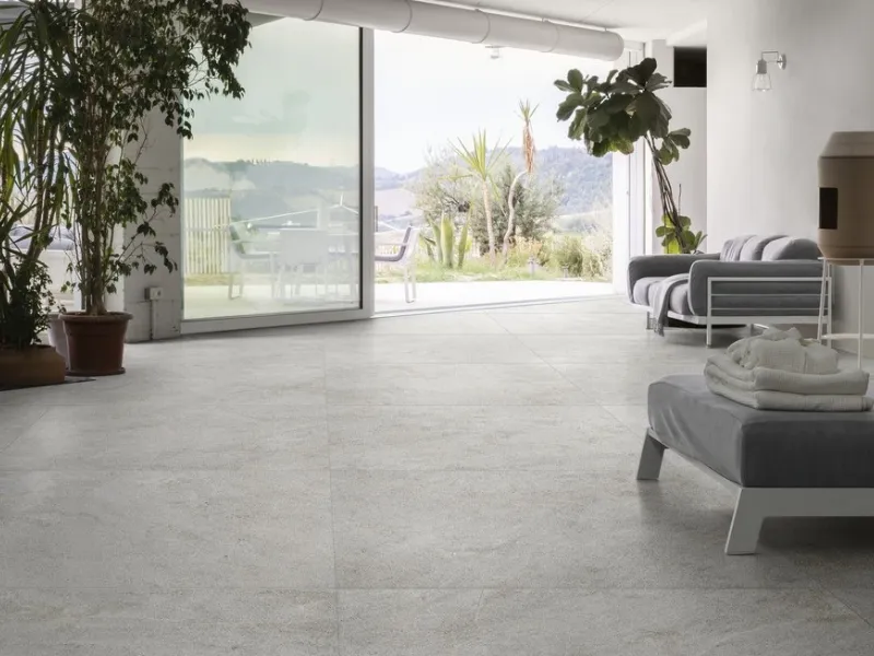 Gres porcellanato effetto pietra Naturalia di Marazzi