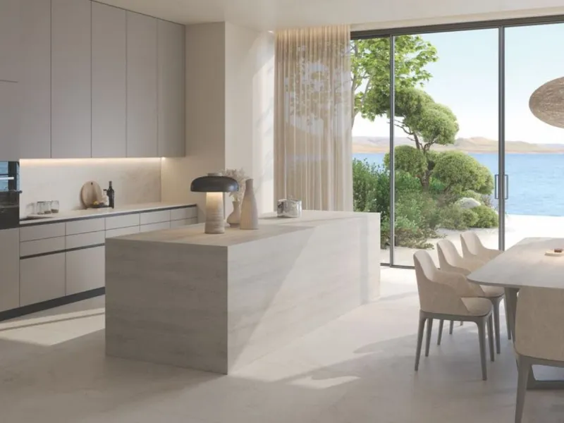 RAK Ceramics - La linea Travertine rilegge il marmo attraverso il gres