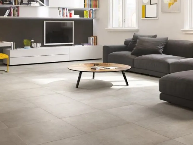 Pavimento grigio colore pareti