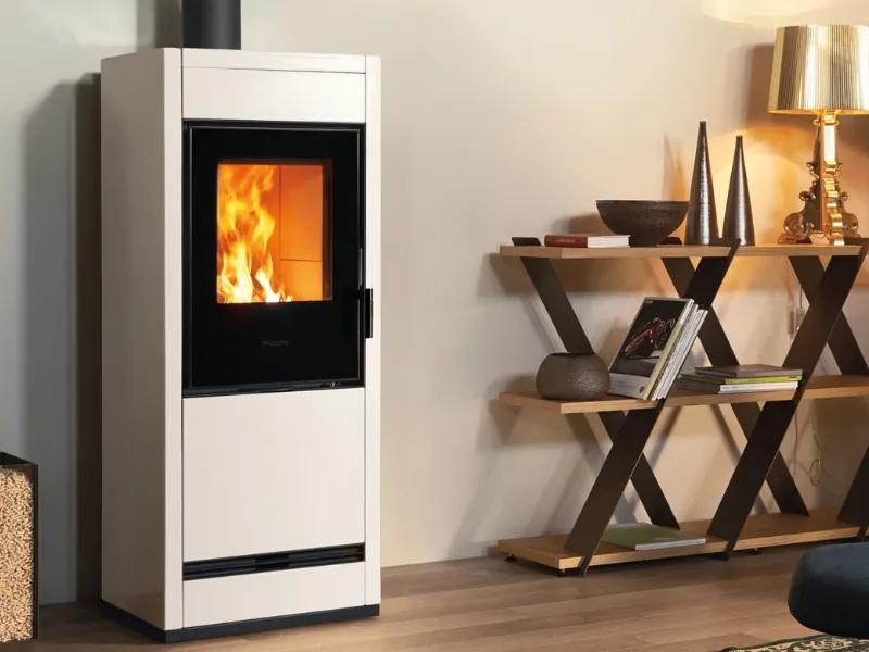 Stufa combinata legna-pellet di Piazzetta