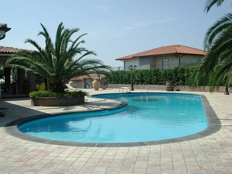 Modello di piscina interrata