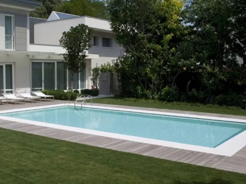 Piscina Laghetto