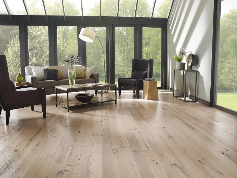 parquet verniciato