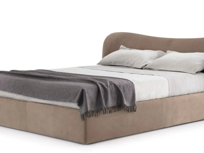 Letto imbottito Embrace di Pianca dalle forme sinuose moderne