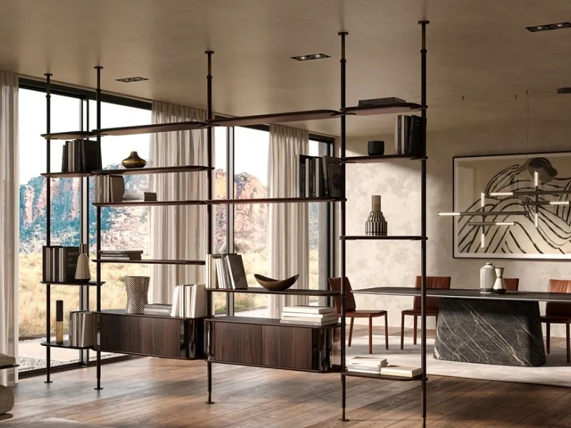 Acciaio, legno, cristallo per la libreria Harbour di Cattelan Italia con fissaggio pavimento soffitto