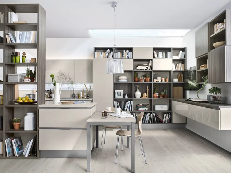 Cucina open sul living di Veneta Cucine