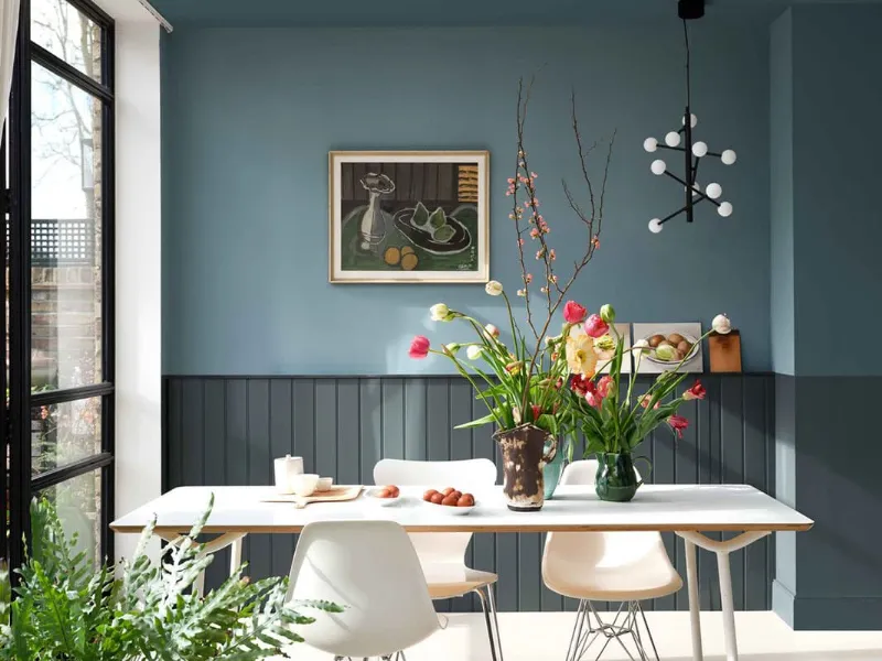 Uno dei colori proposti da Farrow & Ball per le pareti del soggionro