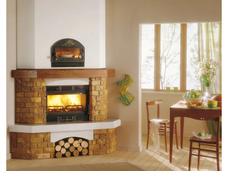 Rivestimento termocamino ad angolo