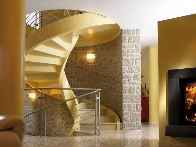 Scala elicoidale in cemento