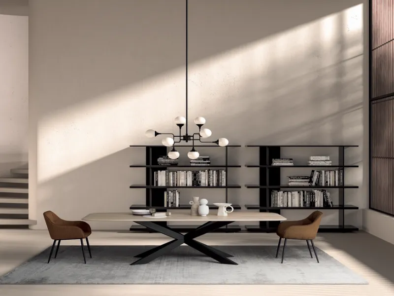 Modello Copenhagen di Devina Nais con top a saponetta in rovere