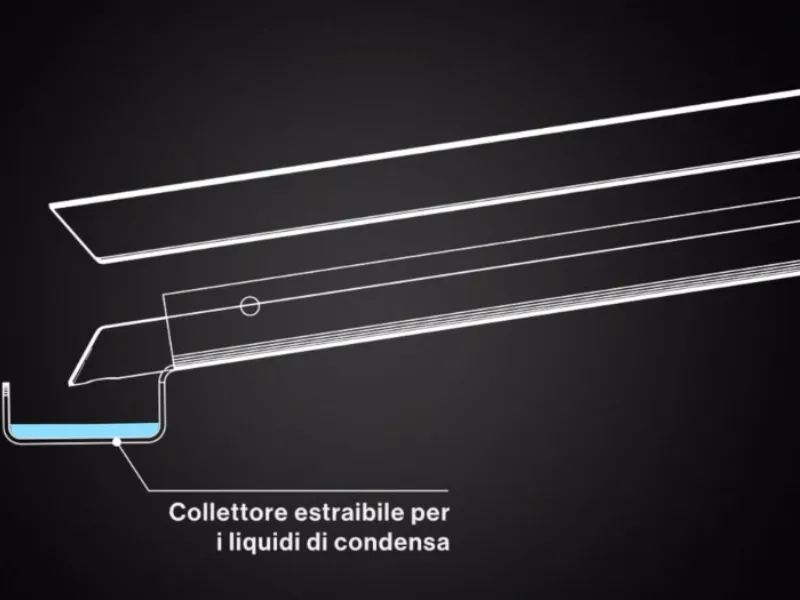 Collettore estraibile che raccoglie i liquidi di condensa