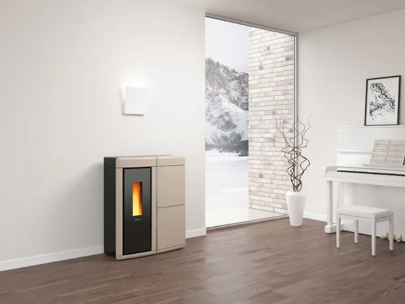 La termostufa a pellet ermetica Evelyn Idro