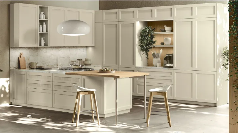 Cucina Palio di Stosa con sgabelli Clematide