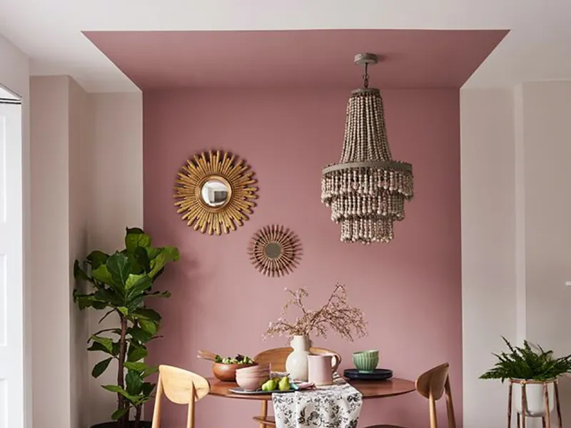 Soffitto color rosa antico