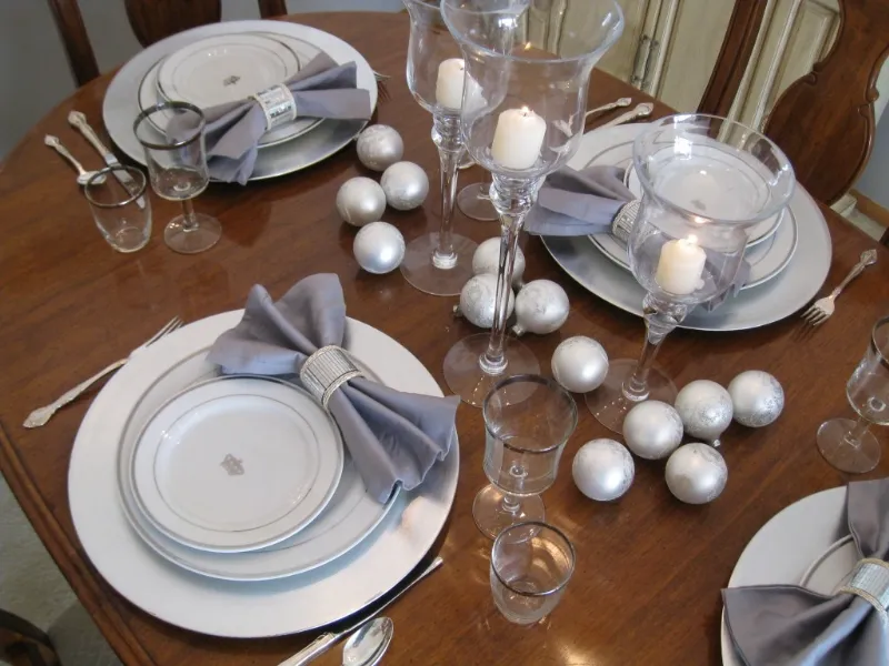 Decorare la tavola per Capodanno