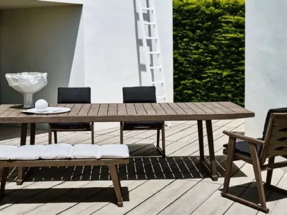 Tavolo outdoor Gio, di B&B Italia