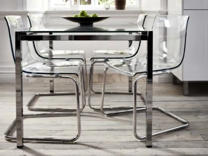 Tavolo da soggiorno dell'Ikea