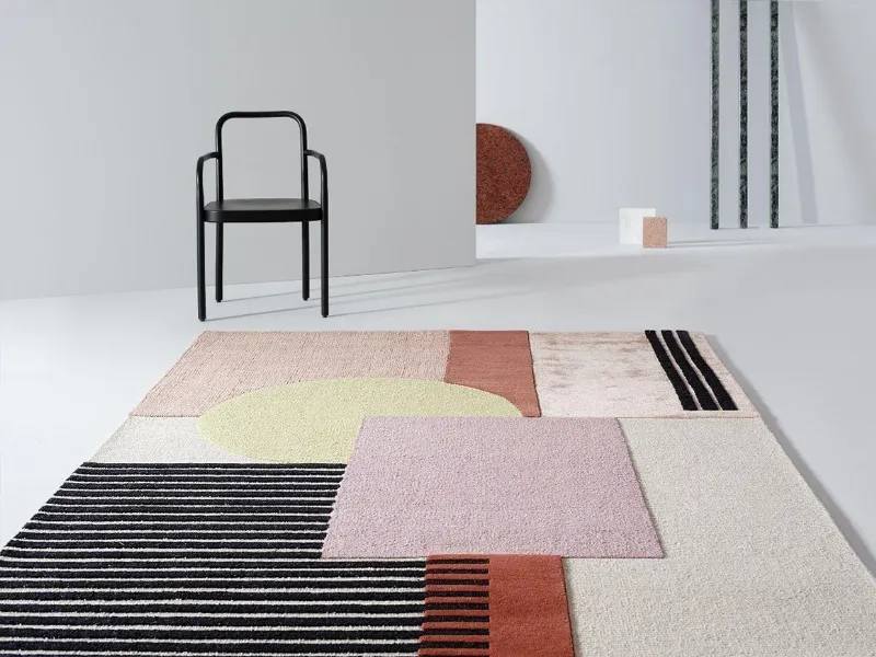 Tappeto dal design vintage in lana e seta, trapuntato a mano di Gebruder Thonet Vienna