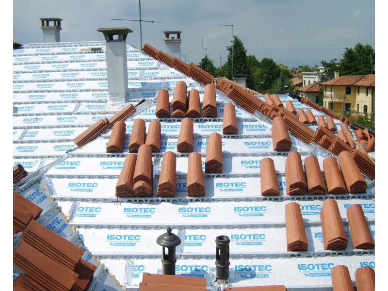 tetto ventilato con isotec
