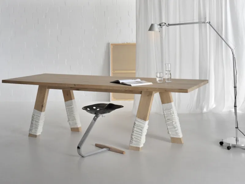 tavolo legno interno