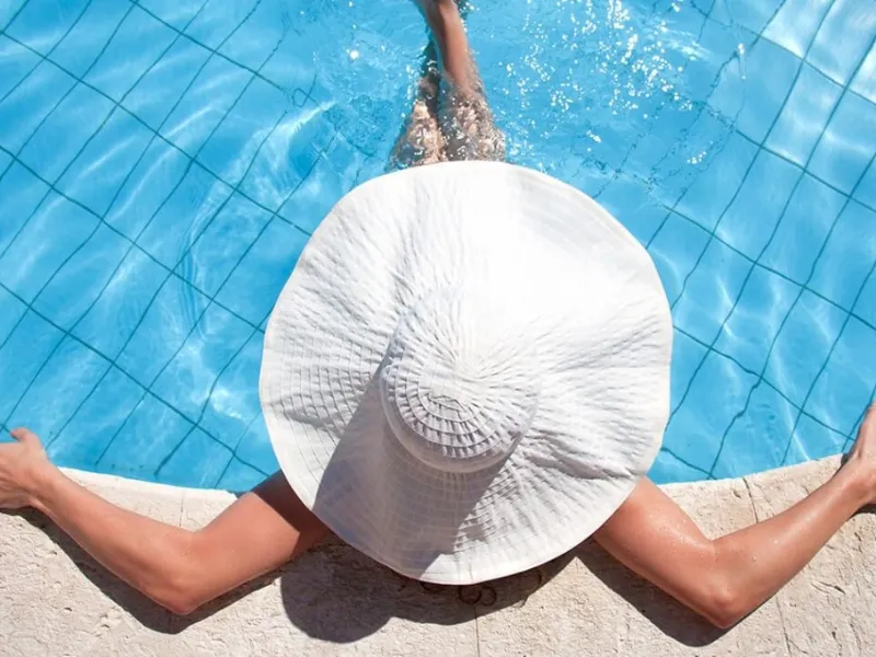 Anche l'ossigeno e l'ozono sono ottimi per disinfettare la piscina