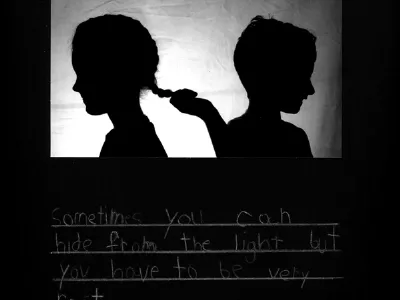 Ombre di bambini