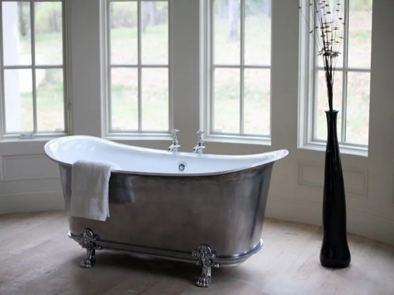 Vasche da bagno classiche con piedini